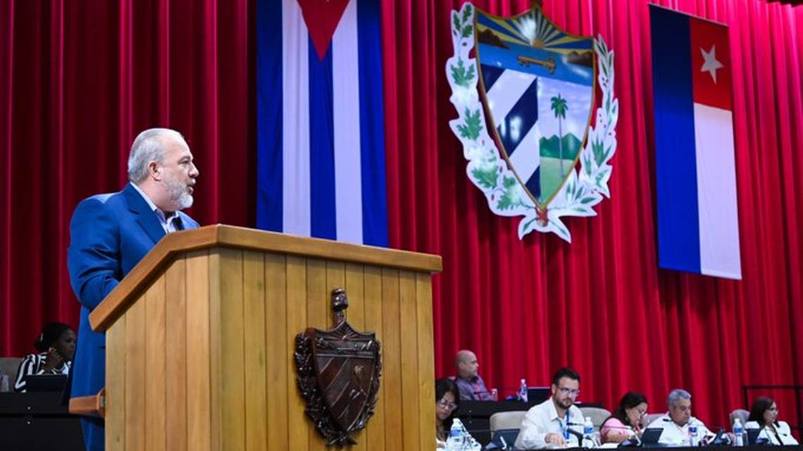 Education Ministry Announces Cuban Government Scholarship